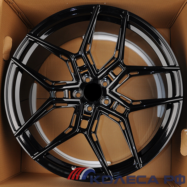 Литые диски KoKo Kuture 018 10/22 5x112 ET21 d66.56 GLOSS BLACK