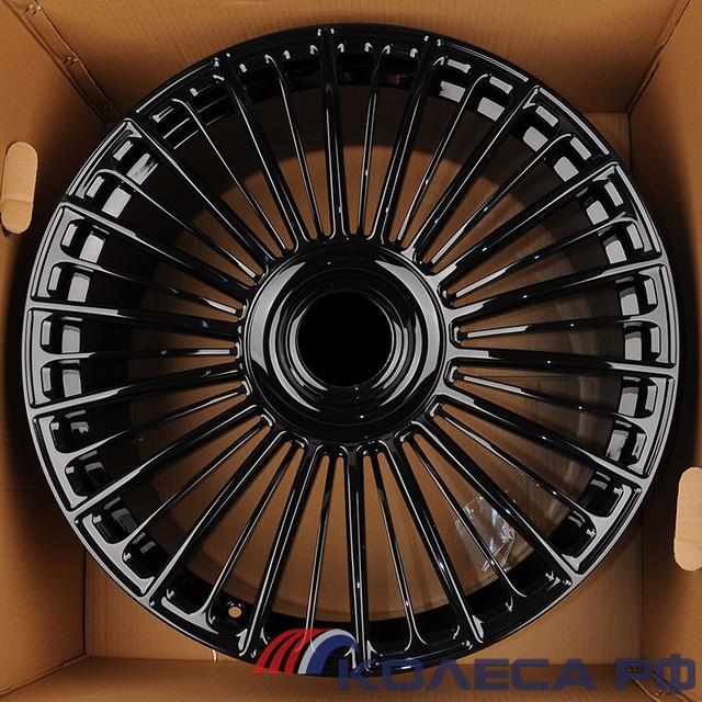 Литые диски KoKo Kuture для Mercedes-Benz 107 10/22 5x112 ET44 d66.5 GLOSS BLACK
