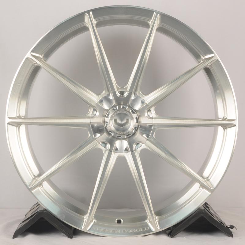 Литые диски RGW Wheels RGW0651-3 8.5/20 5x114.3 ET38 d67.1 SILVER FINISH