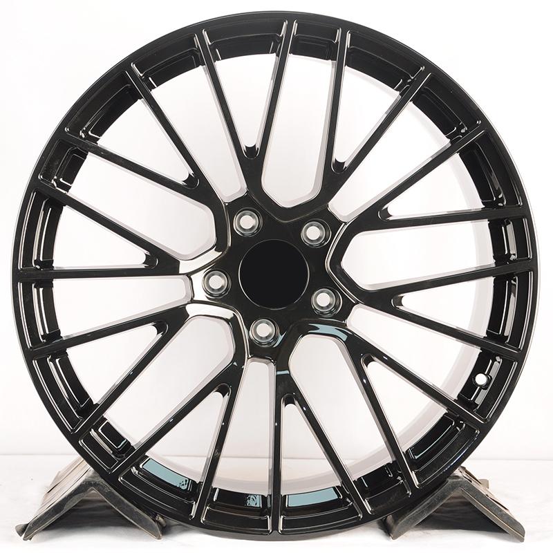 Литые диски RGW Wheels RGW1861 9.5/21 5x130 ET46 d71.56 GLOSS BLACK