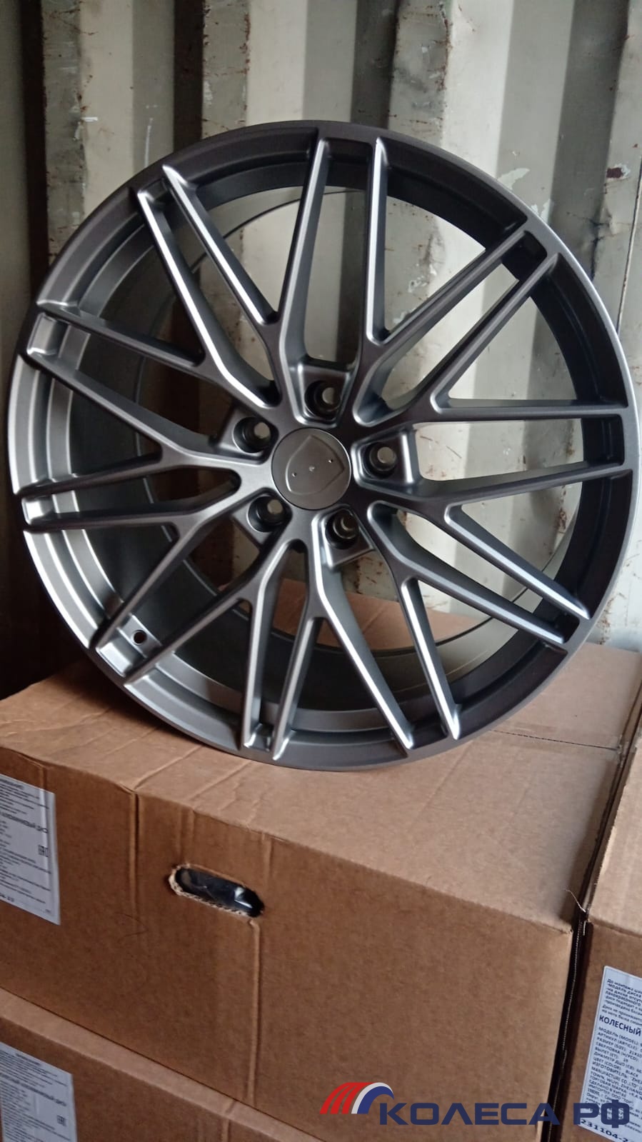 Литые диски Ay для PORSCHE 0397 10/22 5x130 ET48 d71.6 MG