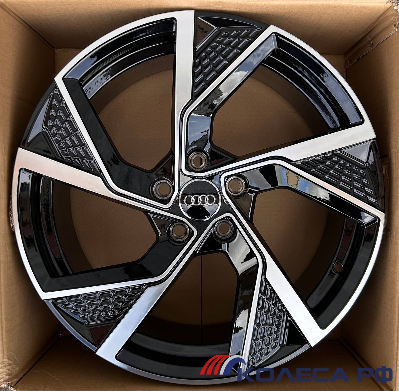Литые диски Ff YF5706 8.5/19 5x112 ET35 d66.6 BKF