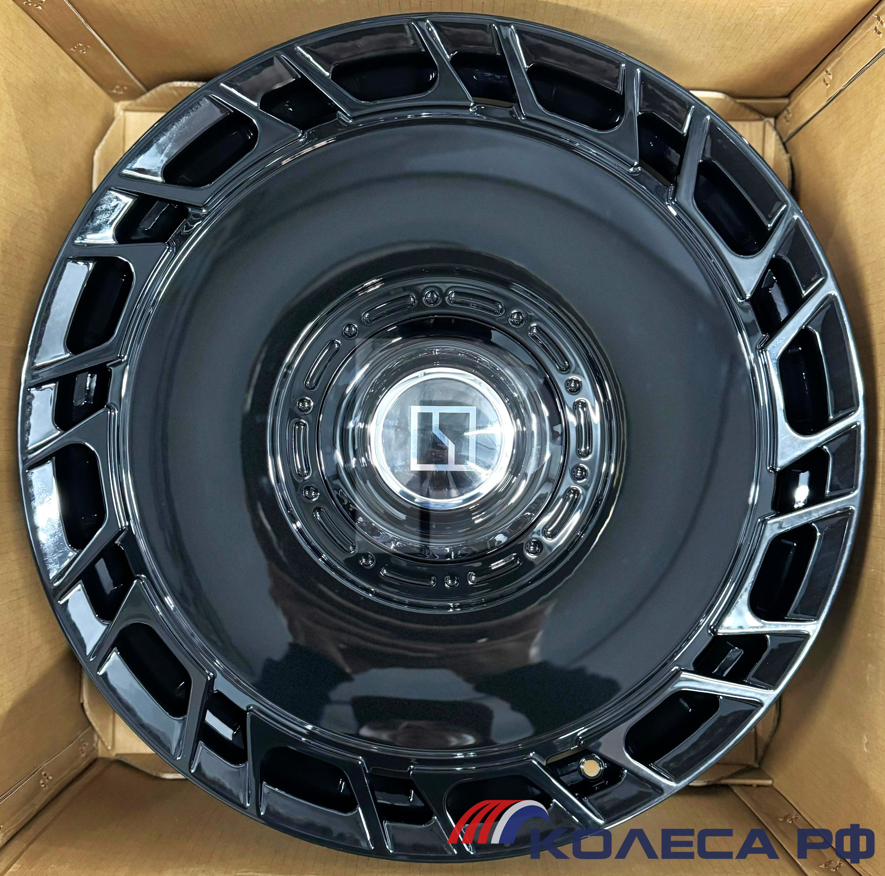 Кованые диски Forged PL1935 9/22 5x120 ET40 d62.5 BL