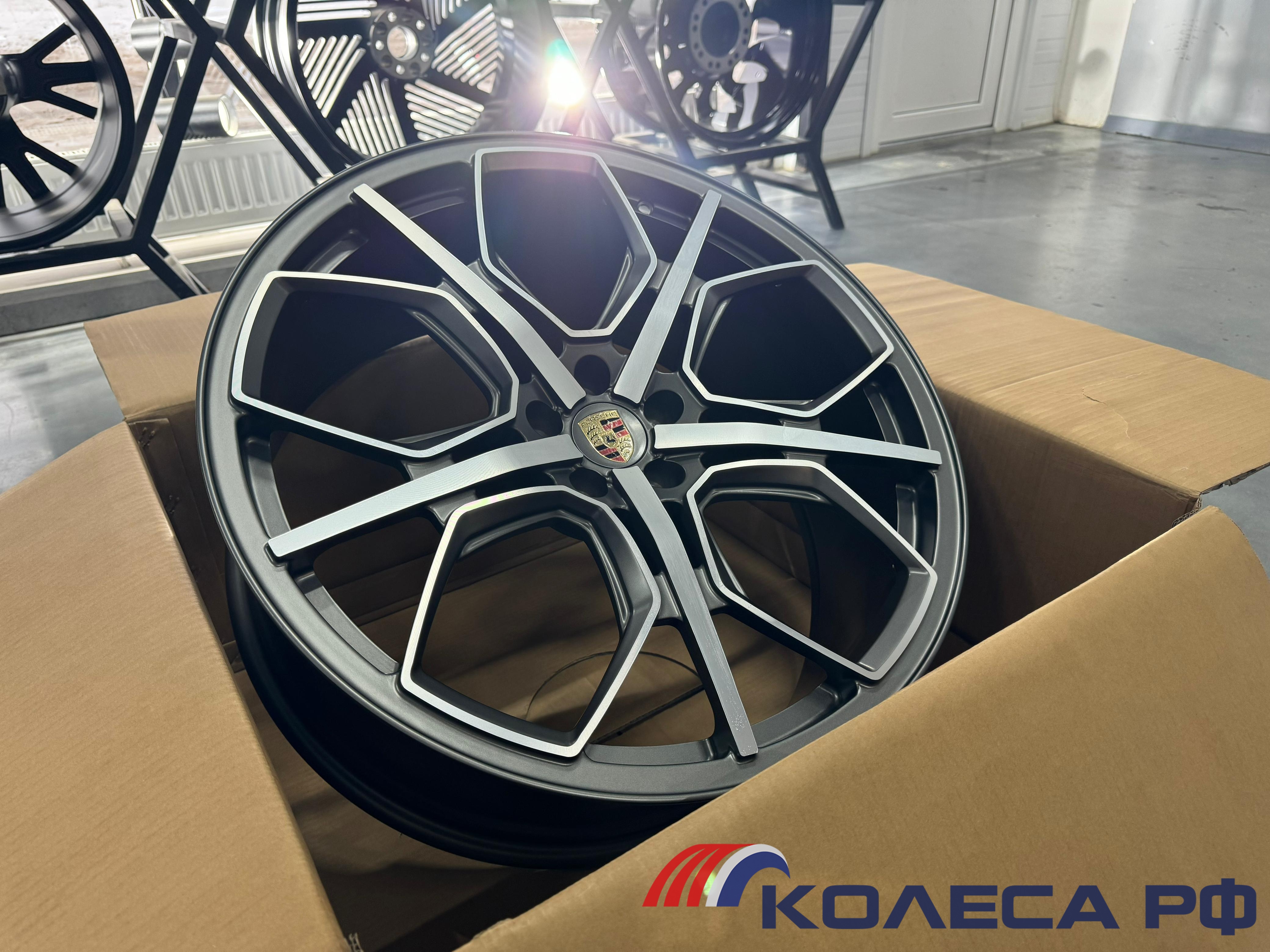 Кованые диски Forged PL1937H 10/22 5x112 ET19 d66.6 MGMF
