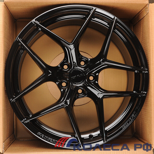 Литые диски Makstton для Audi FF-FK07 8/18 5x112 ET40 d66.56 PIANO BLACK