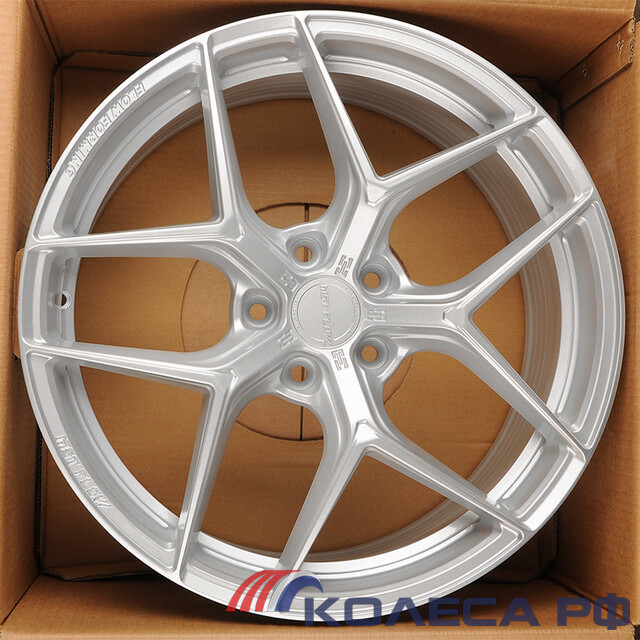 Литые диски Makstton для ARO FF-FK07 8.5/18 5x112 ET35 d66.56 SILVER