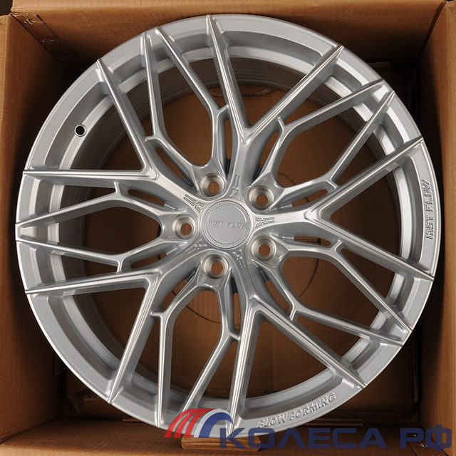 Литые диски Makstton для Audi MST-FF-FK08 8.5/19 5x112 ET35 d73.1 SILVER
